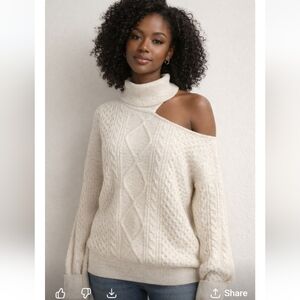 Sofia by Sofia Vergara Off-Shoulder Cream With Gold Sweater. XXL /20